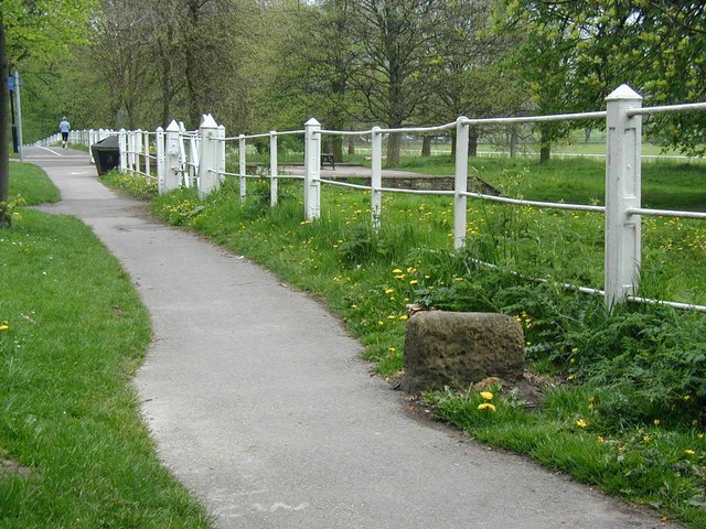 Edge of the Knavesmire This is footpath and cyclepath at the side of Tadcaster Road. The stone platform is the site of the Tyburn, the York gallows last used in 1801. Dick Turpin was hanged here in 1739.© Copyright Jeremy Howat and licensed for reuse under this Creative Commons Licence